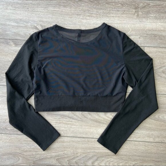 Victoria’s Secret  Sport Twist Crop Top - Picture 8 of 10